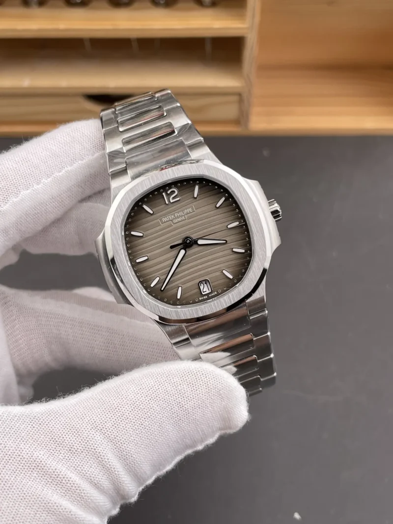 Patek Philippe Nautilus 7118 Grey Dial 35.2mm
