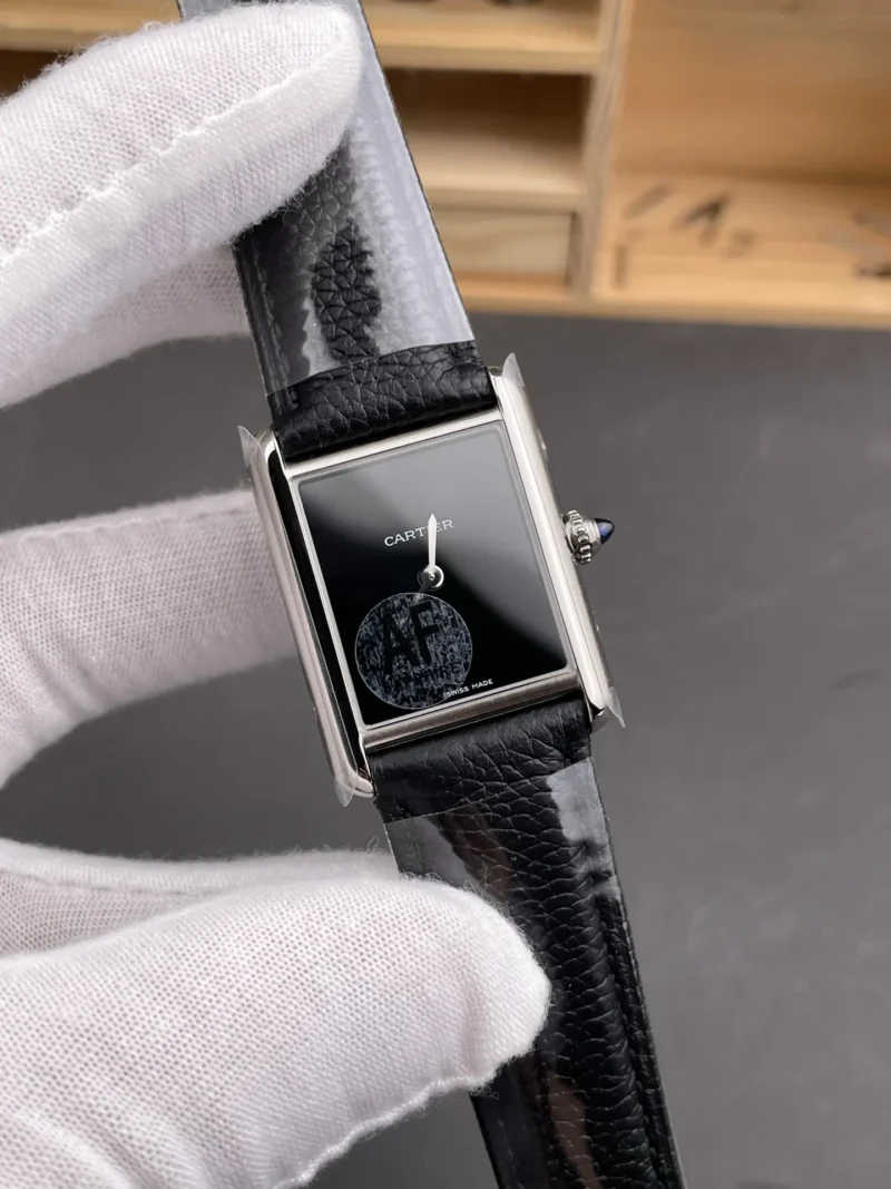 Cartier Tank Black Dial 33.7x25.5mm