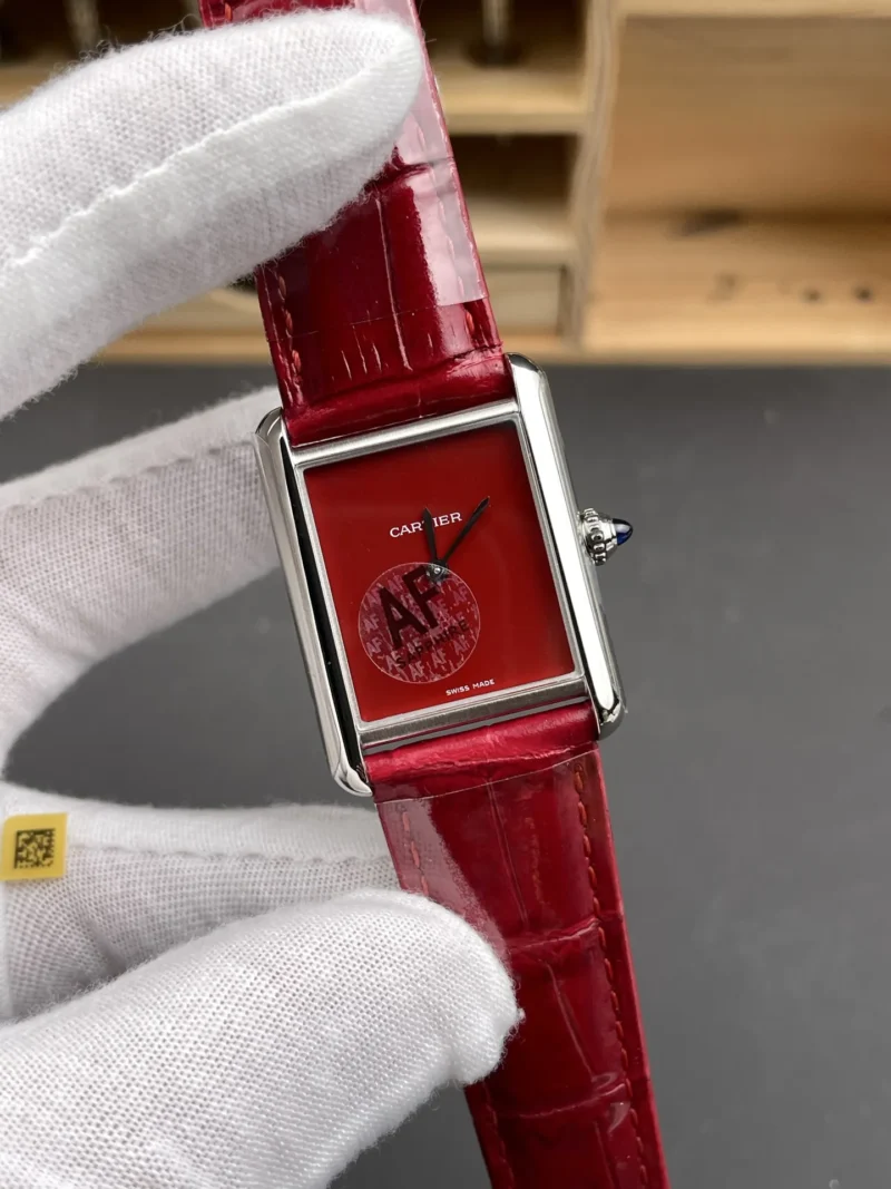 Cartier Tank Red Dial 33.7x25.5mm
