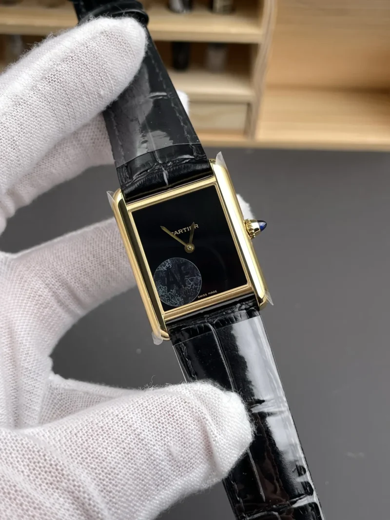 Cartier Tank Black Dial 33.7x25.5mm