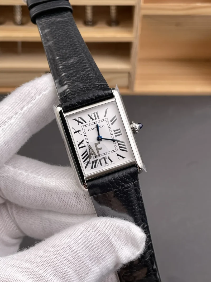Cartier Tank New 33.7x25.5mm