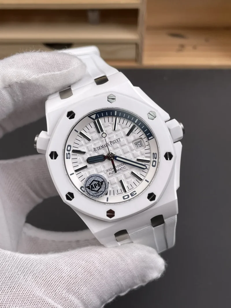 AP Royal Oak 15707 Ceramic 42mm