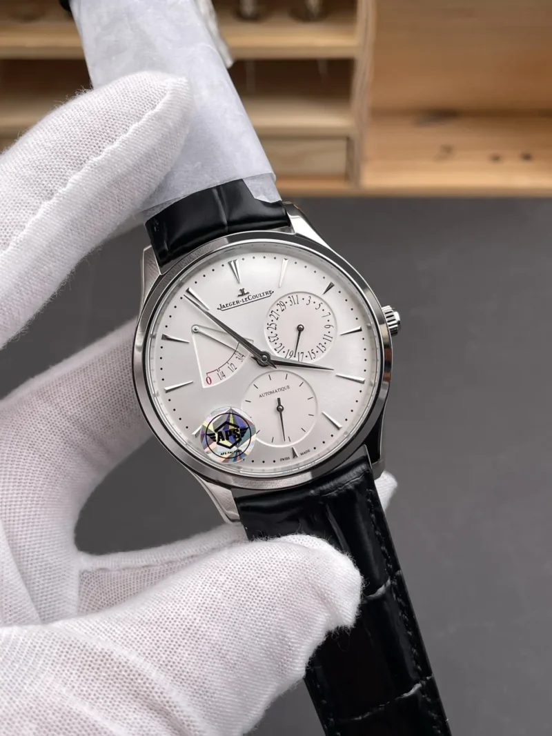 Jaeger-Le Coultre Master 39mm