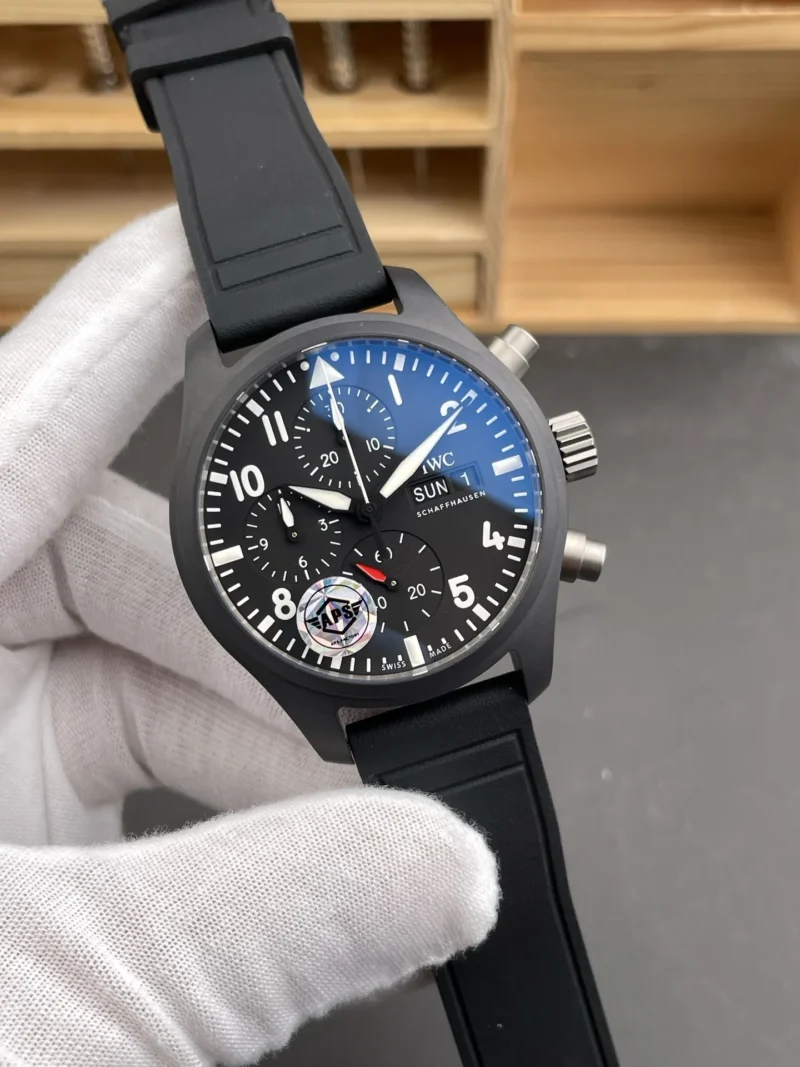 IWC Pilot Ceramic 41mm