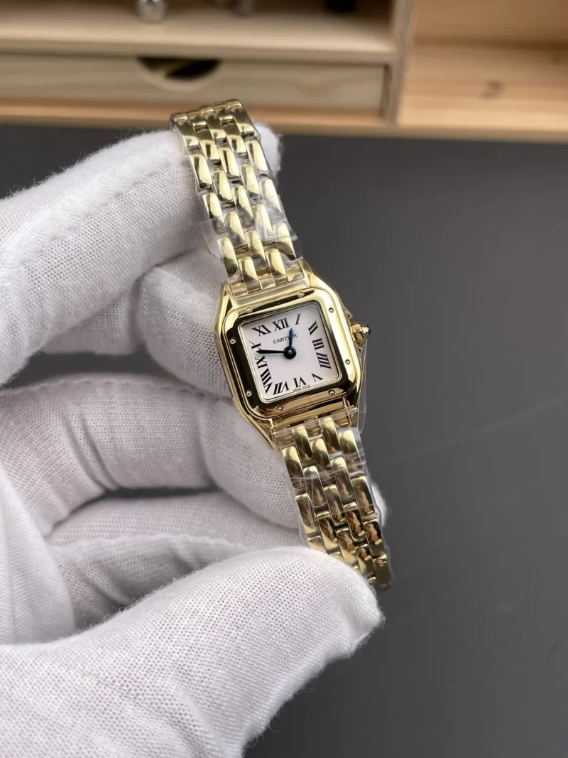 Cartier Panthere White Dial 19x25mm