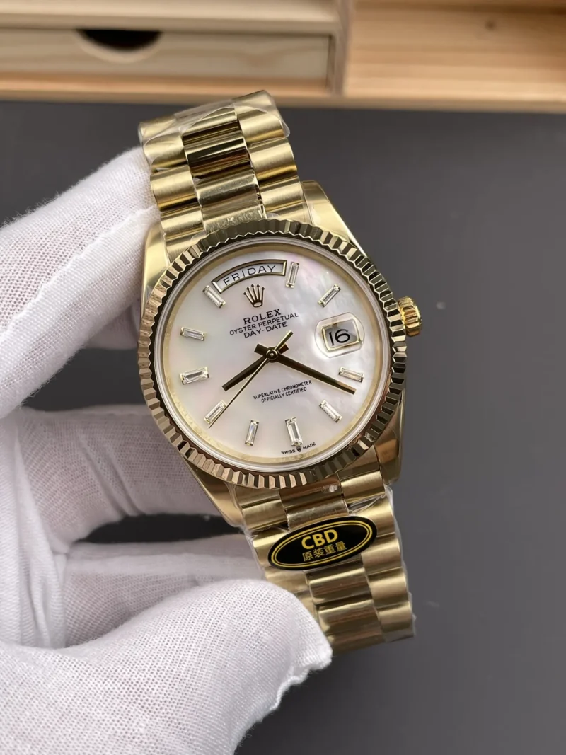 Rolex Day-Date Mother-of-Pearl 40mm