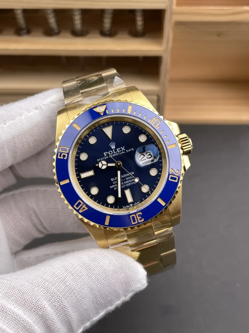 Rolex Submariner Blue 41mm