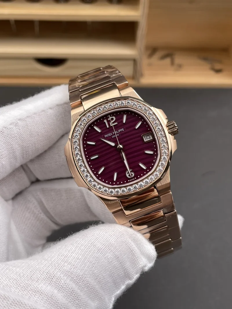 Patek Philippe Nautilus 7010 Rose Gold 32mm
