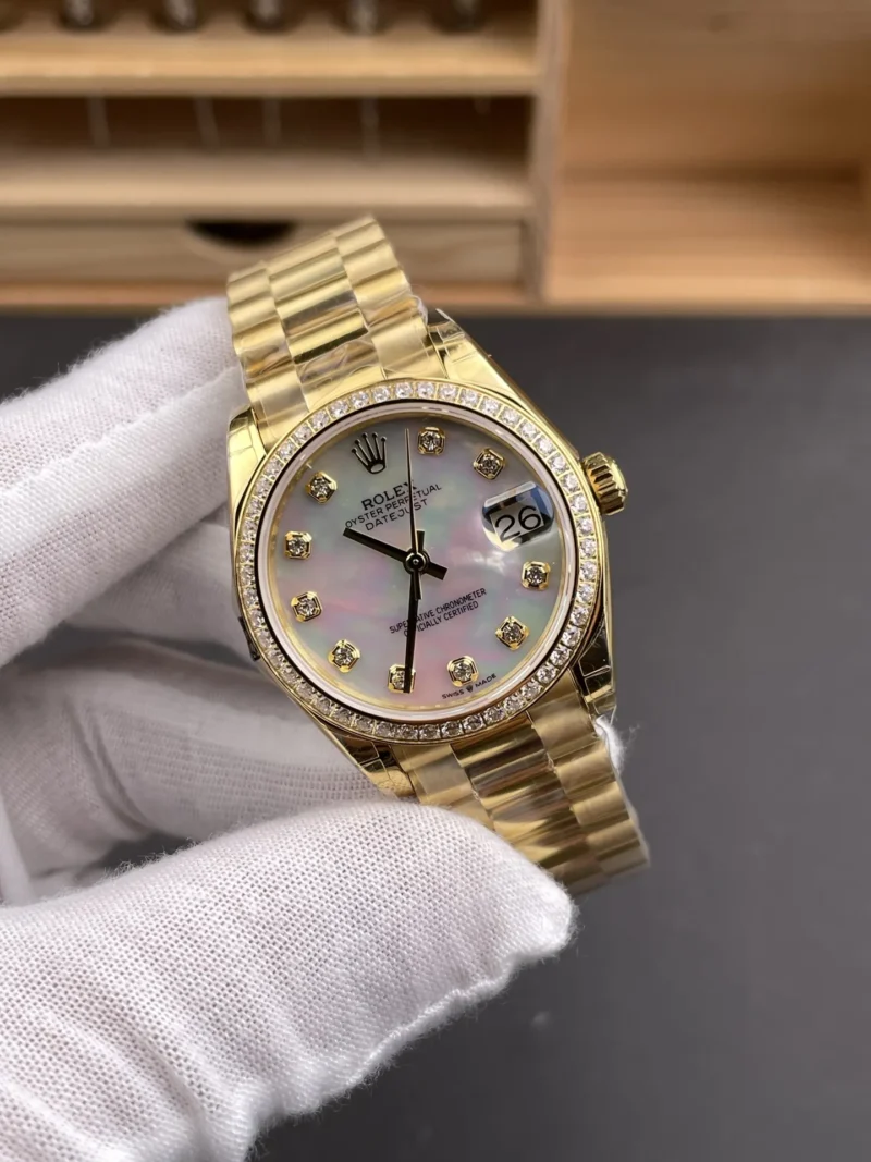 Rolex Datejust Mother-of-Pearl Ladies 31mm