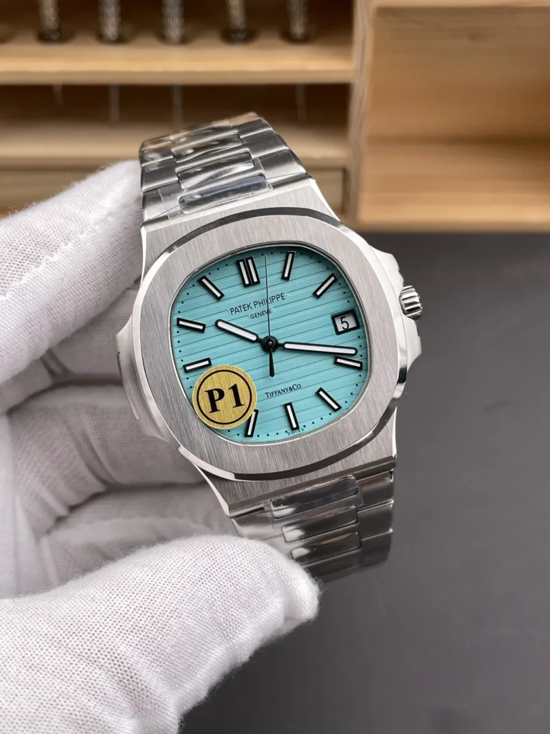 Patek Philippe Nautilus Tiffany Blue 40mm