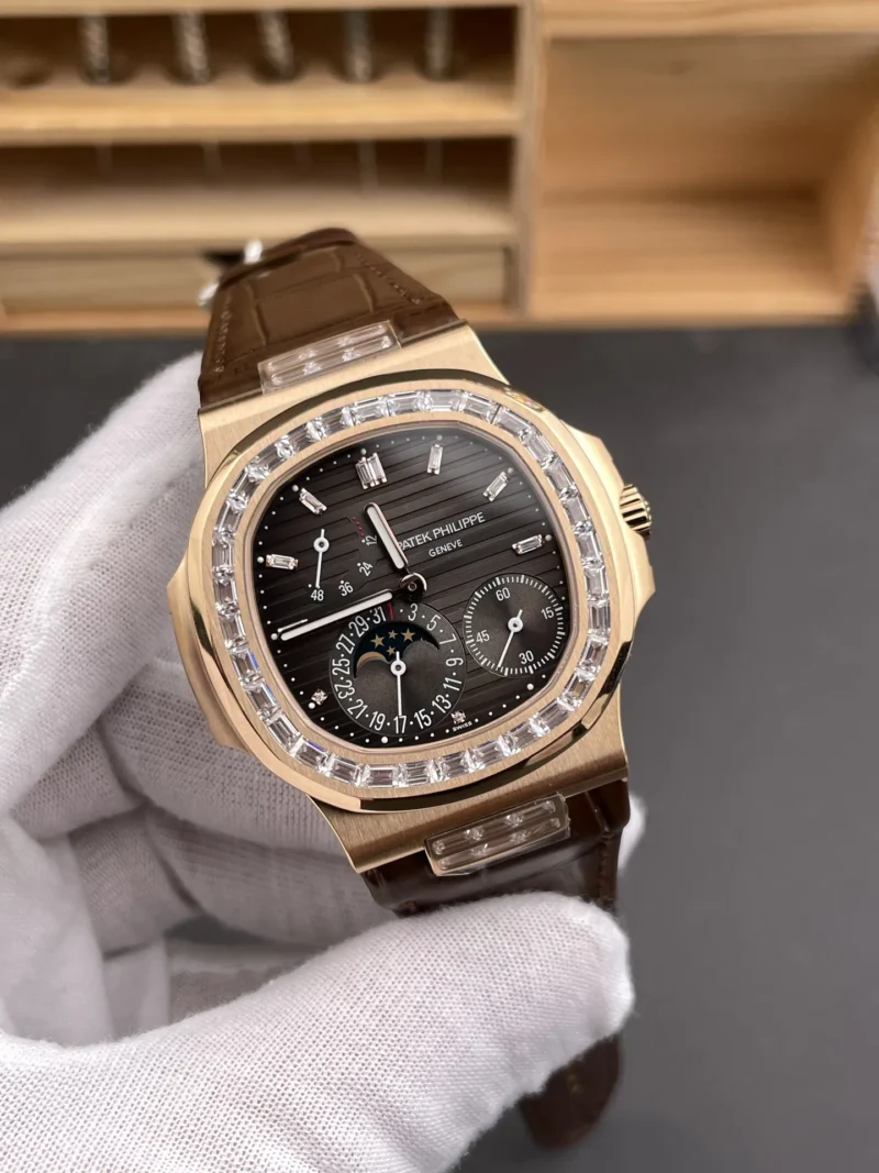 Patek Philippe Nautilus Rose Gold 40mm