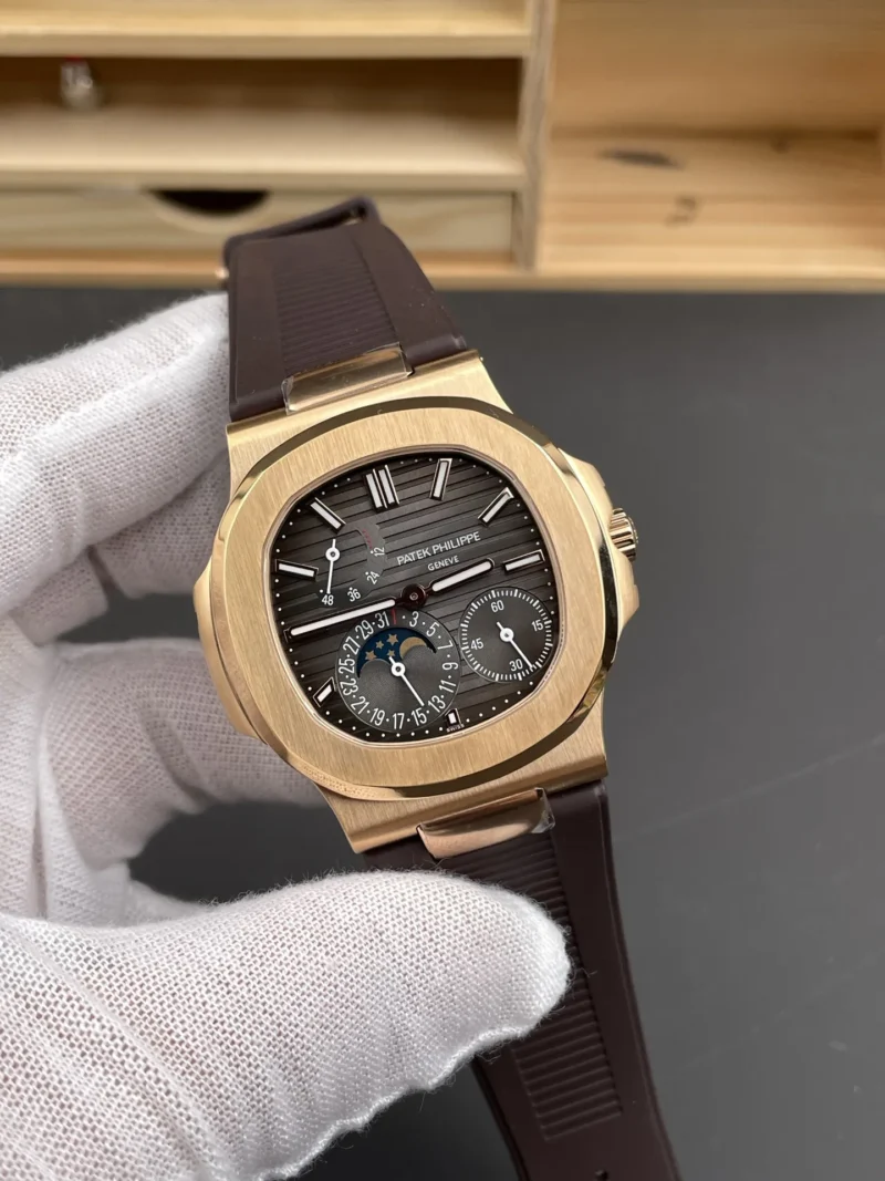 Patek Philippe Nautilus Rose Gold 40mm