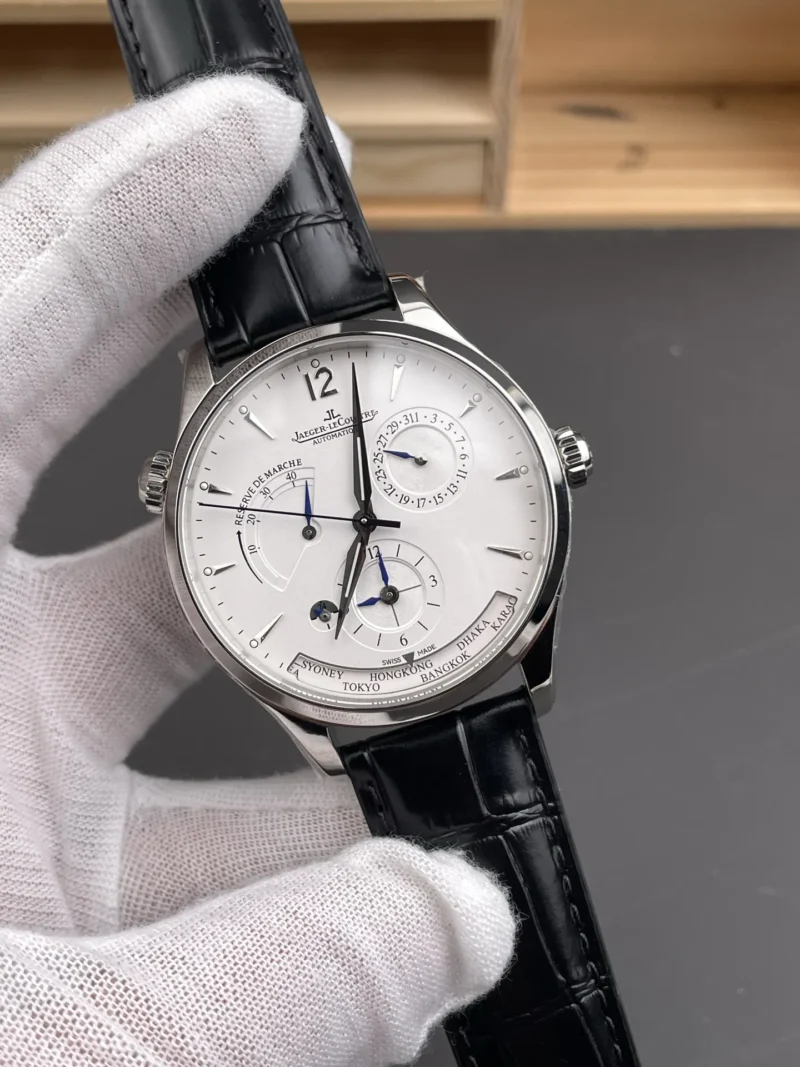 Jaeger-Le Coultre Master 42mm
