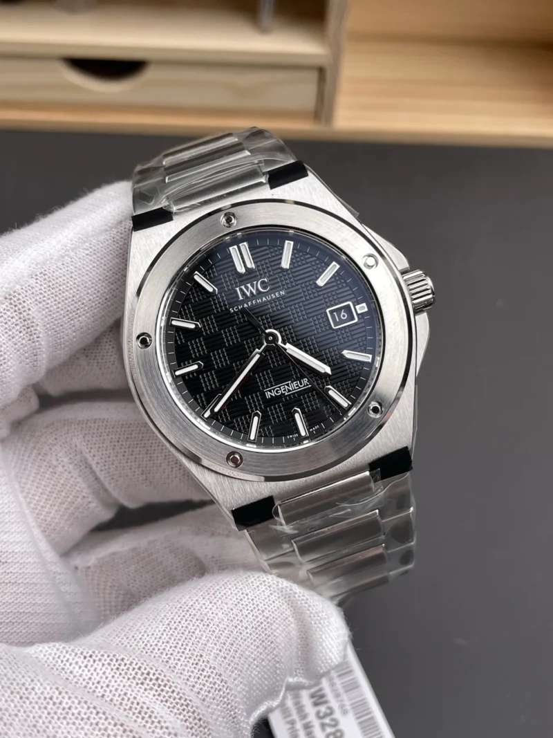 IWC Ingenieur Black Dial 40mm