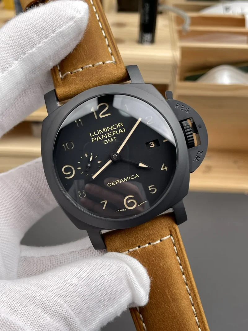 Panerai Luminor PAM441 Ceramic 44mm
