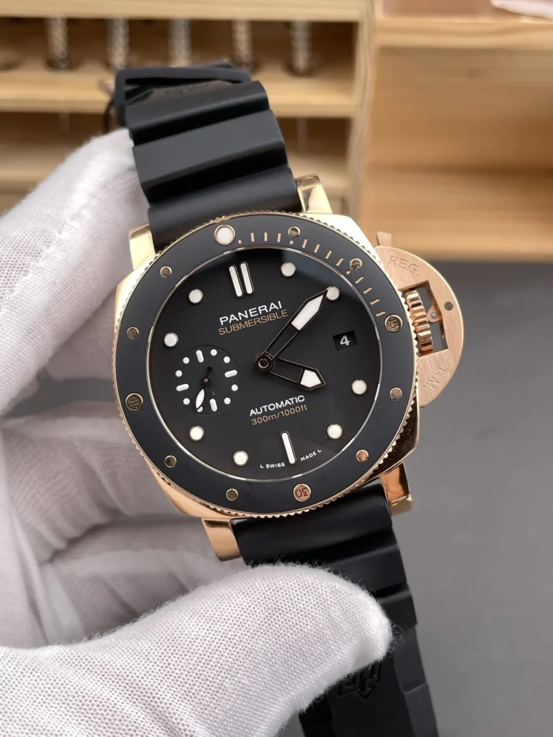Panerai Luminor PAM2164 Rose Gold 42mm