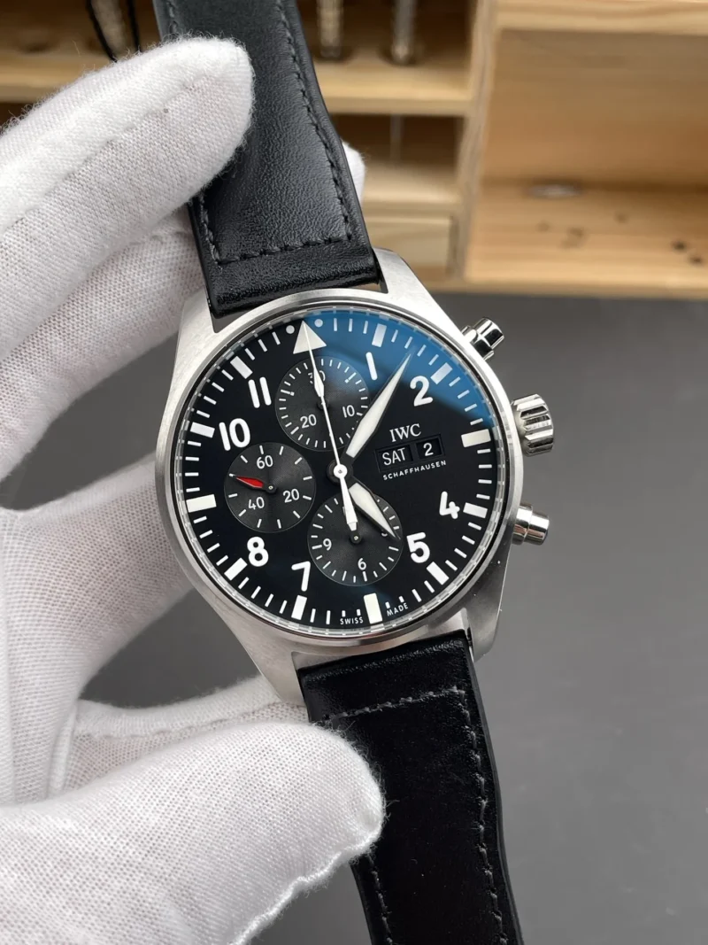 IWC Pilot Black 43mm