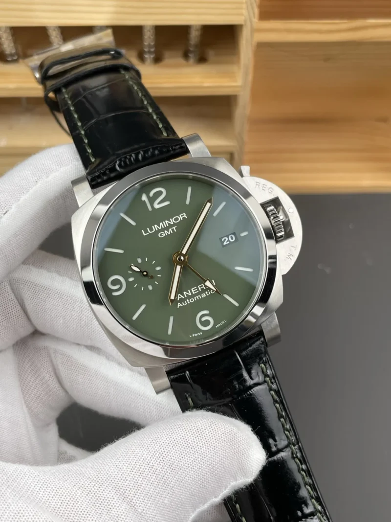 Panerai PAM1056 44mm