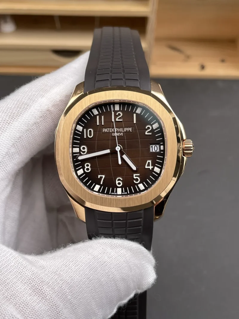 Patek Philippe Aquanaut 5167 Coffee Brown 40mm