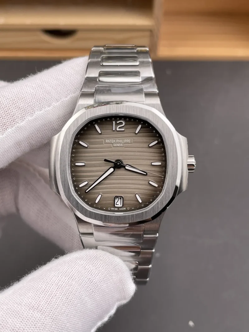 Patek Philippe Nautilus 7118 Grey Dial 35.2mm
