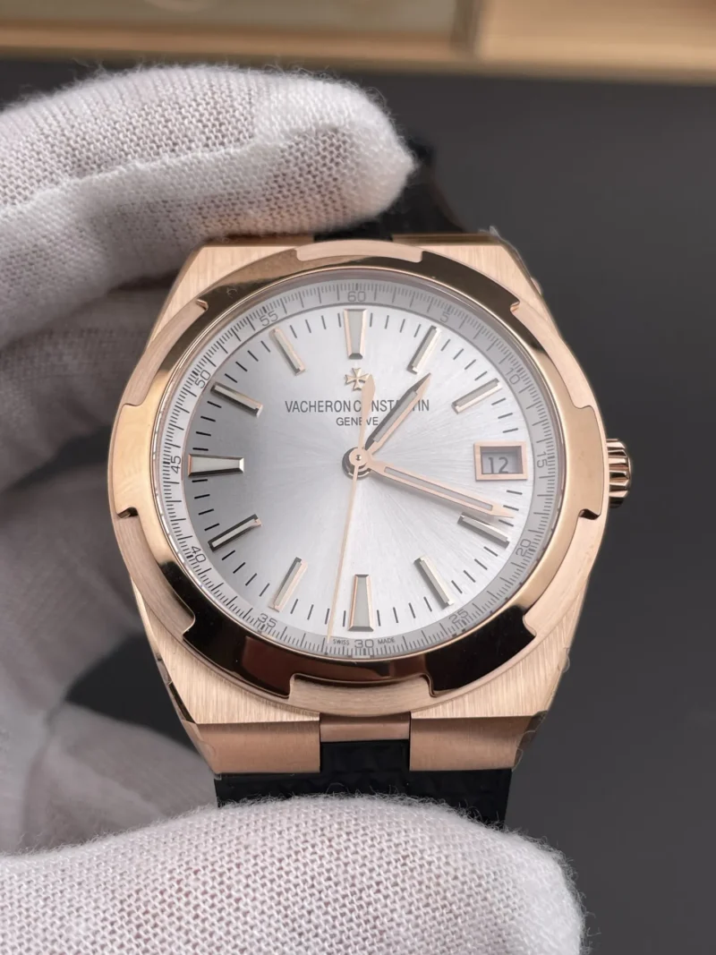 Vacheron Constantin Overseas 4500 White Dial 41mm