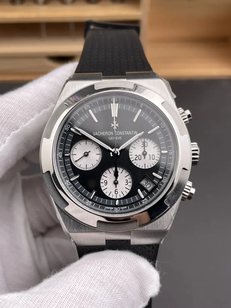 Vacheron Constantin Overseas 5500 Panda 42mm