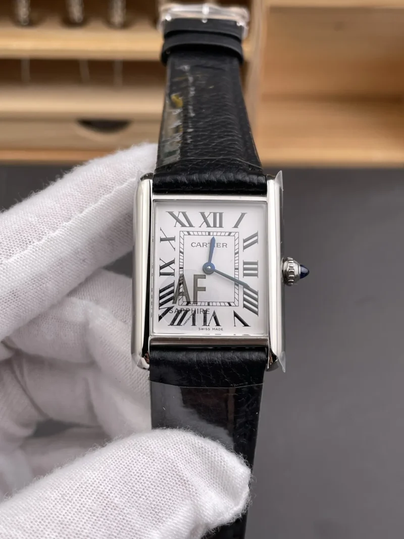 Cartier Tank New 33.7x25.5mm