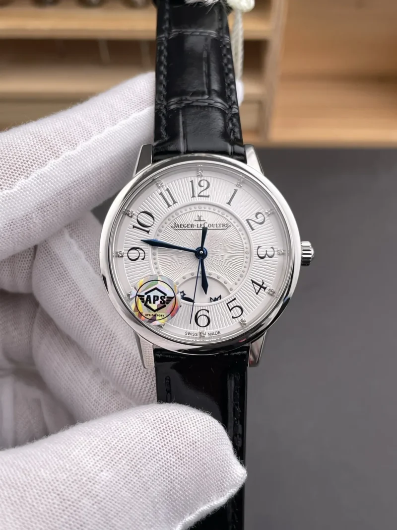 Jaeger-Le Coultre Rendez-Vous 34mm
