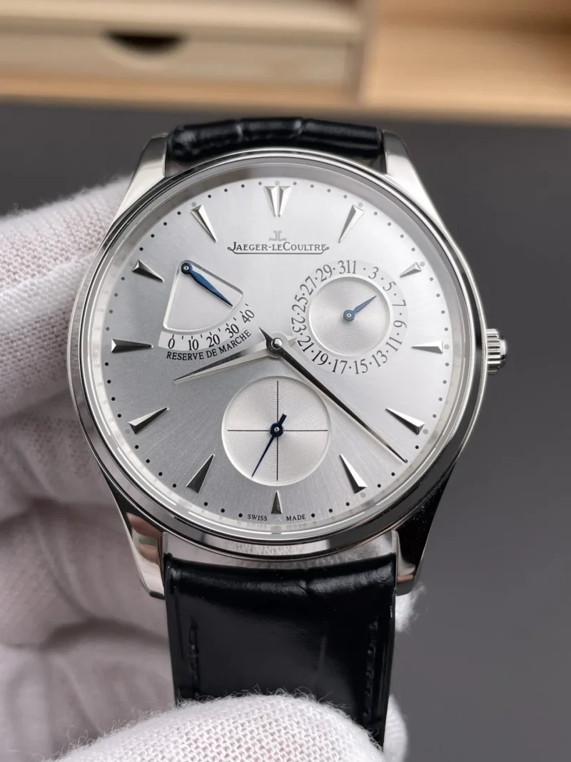 Jaeger-Le Coultre Master 39mm