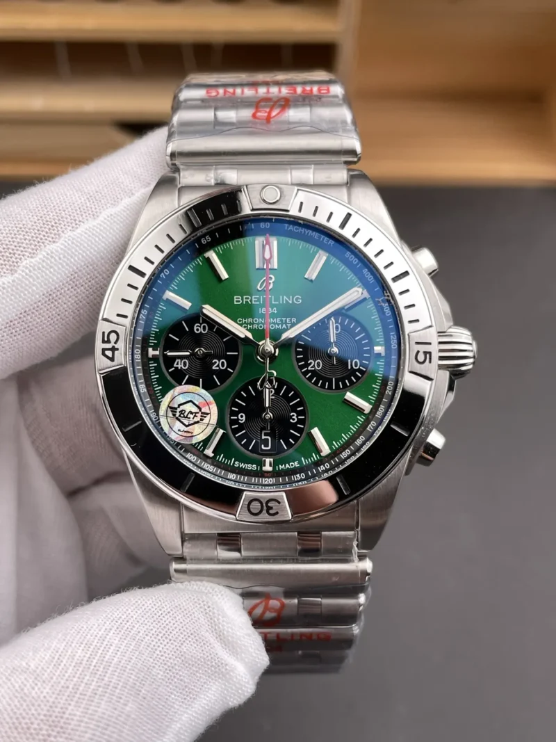 Breitling Chronomat B01 Green dial 42mm