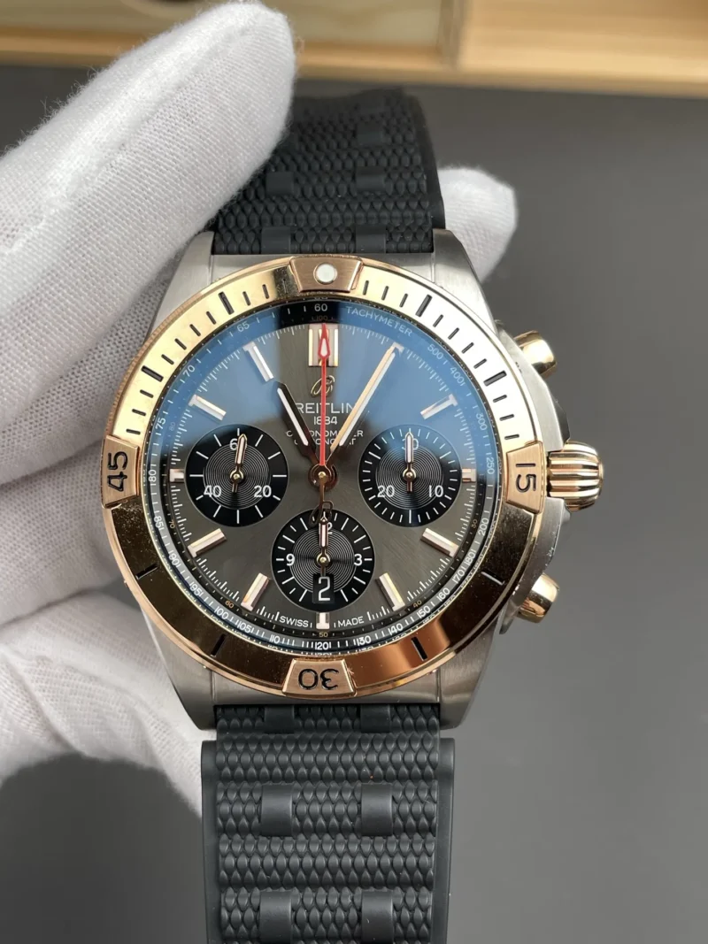 Breitling Chronomat B01rose gold Grey dial 42mm
