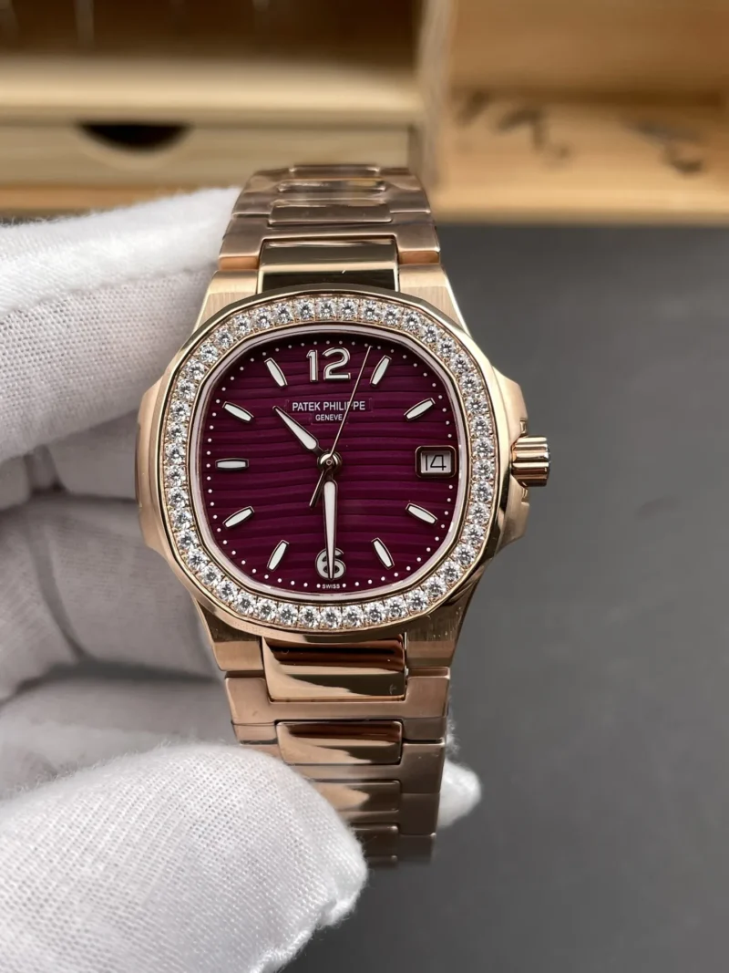 Patek Philippe Nautilus 7010 Rose Gold 32mm
