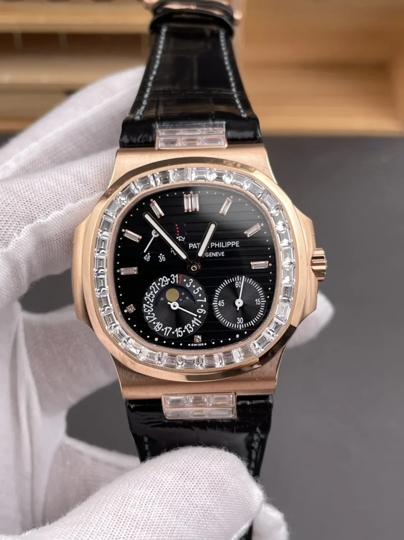 Patek Philippe Nautilus 5724 Rose Gold 40mm