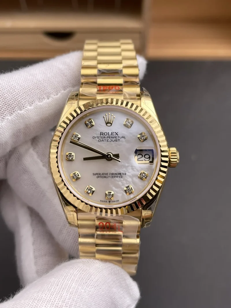 Rolex Datejust Mother-of-Pearl Ladies 31mm
