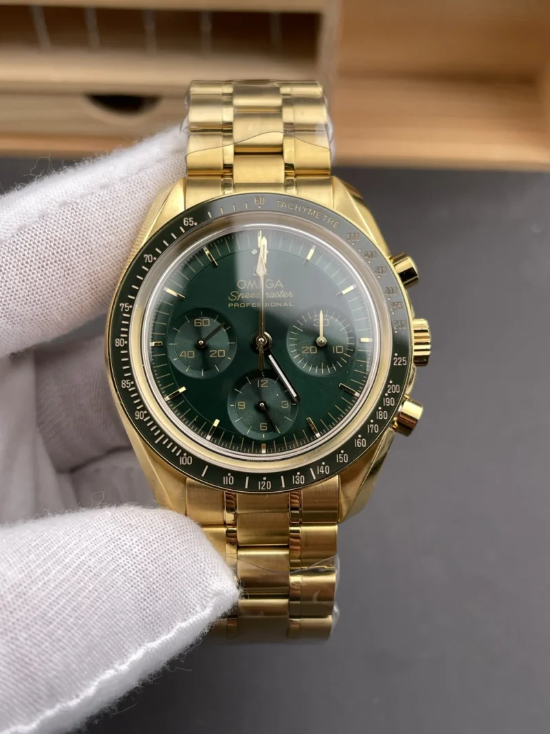 Omega Speedmaster Green 42mm