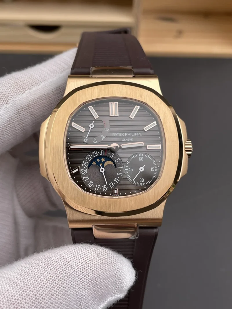Patek Philippe Nautilus Rose Gold 40mm