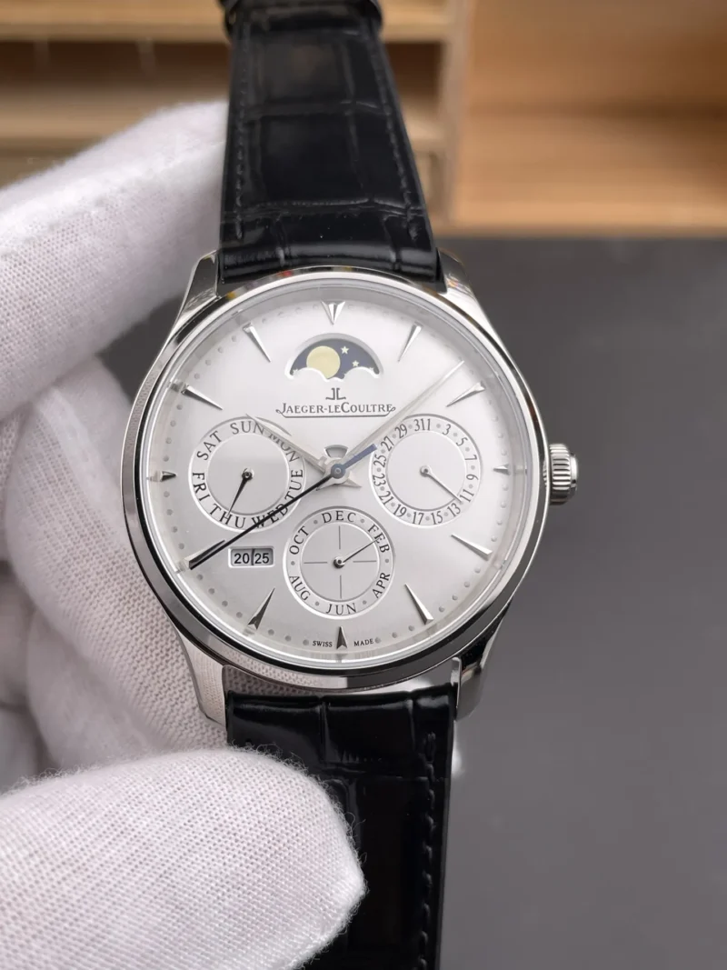 Jaeger-Le Coultre Ultra-Thin Master Perpetual Calendar 39mm