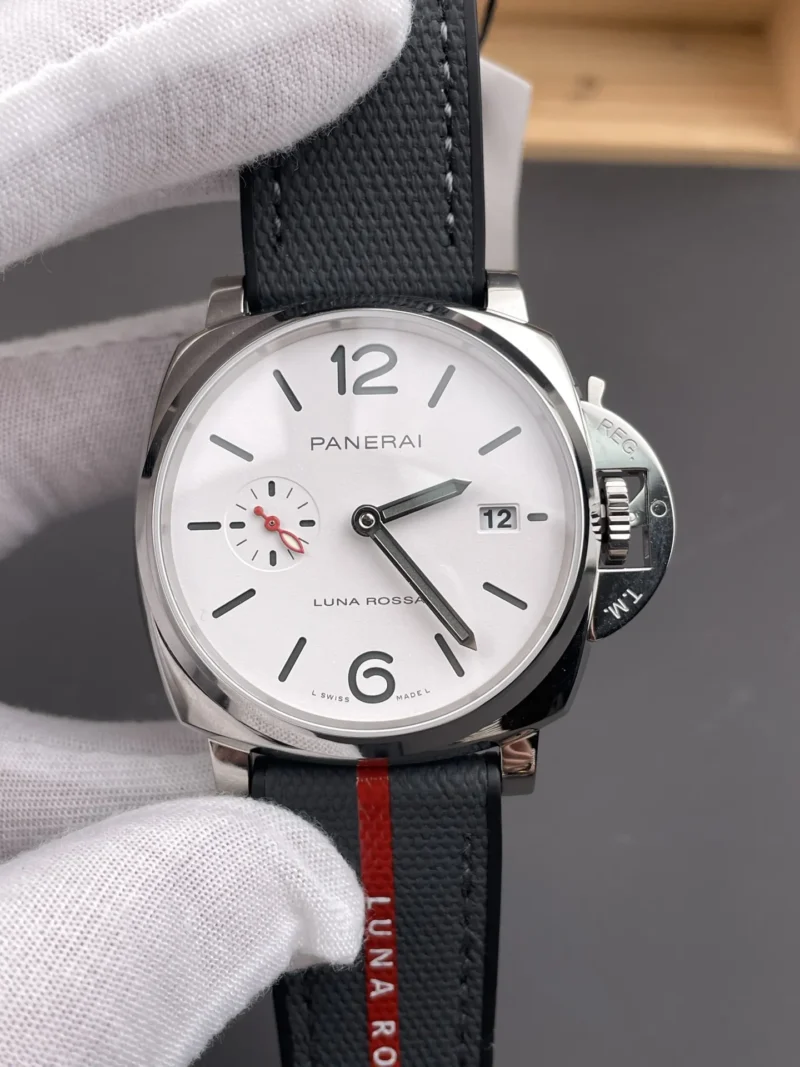 Panerai Luminor PAM1381 White Dial 42mm