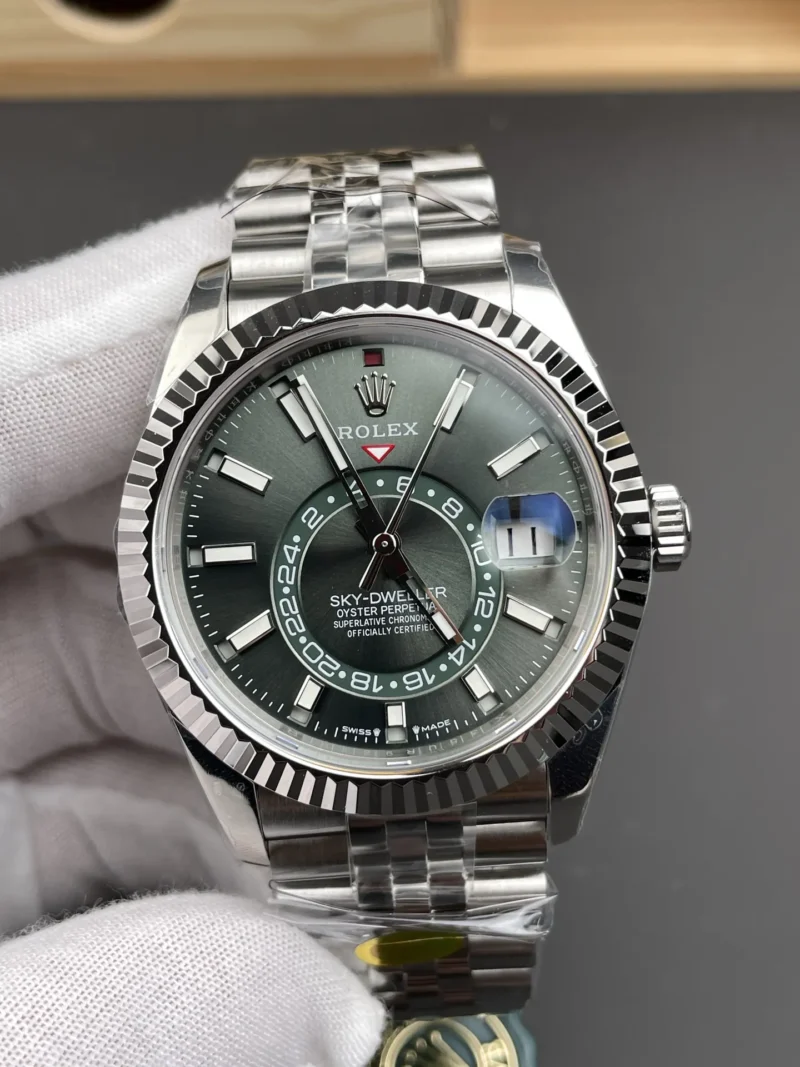 Rolex Sky-Dweller Green 42mm