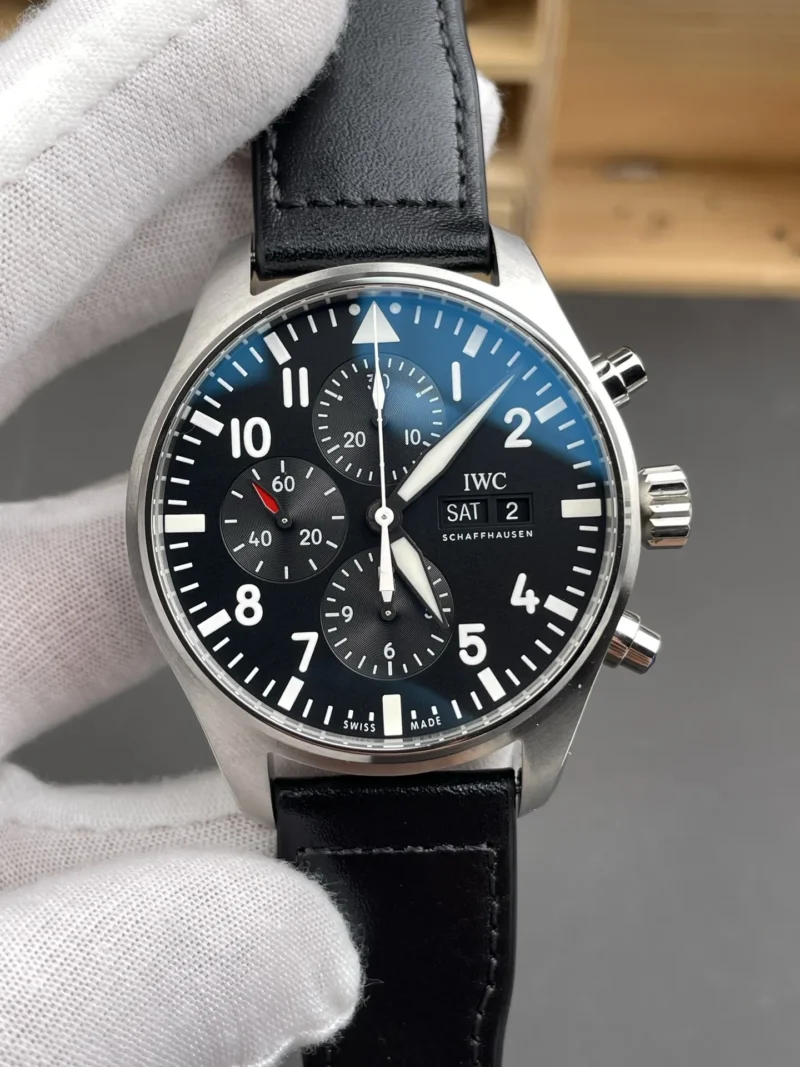 IWC Pilot Black 43mm
