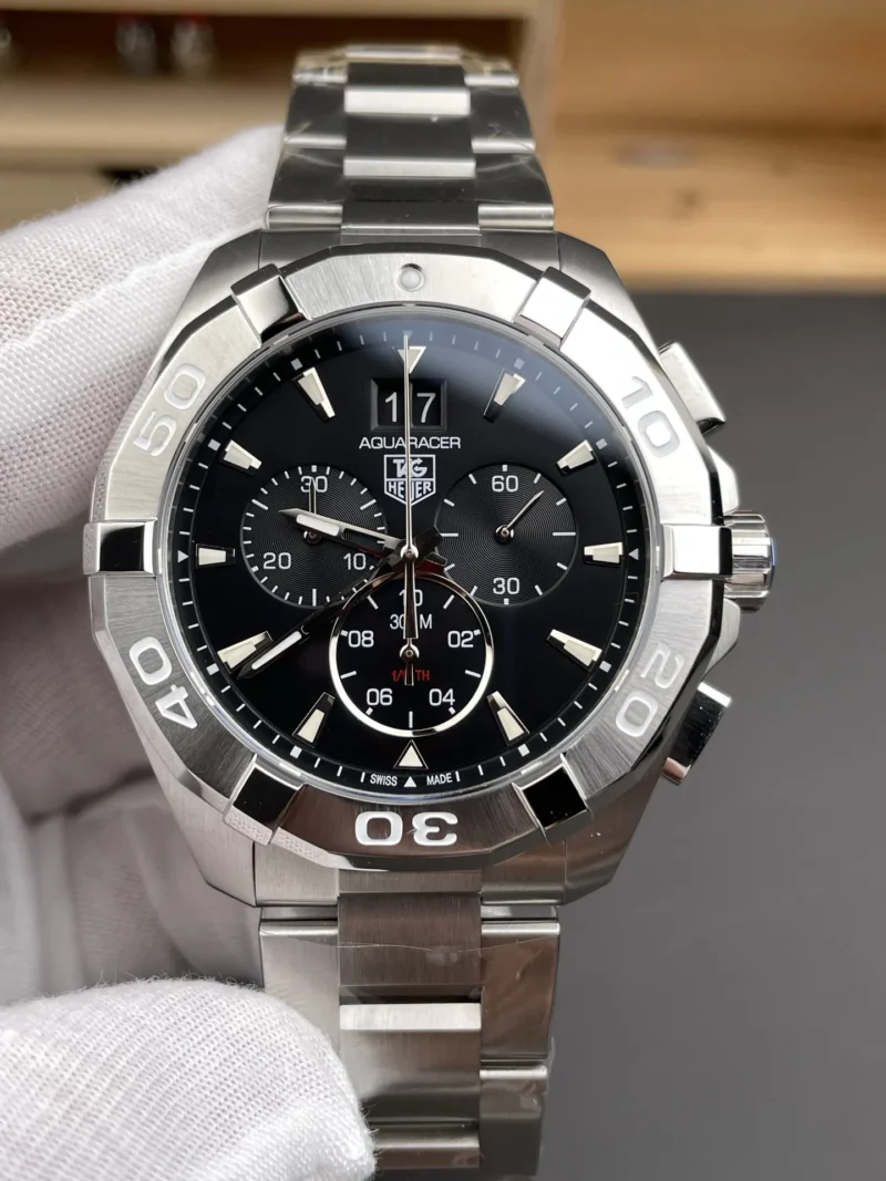 TAG Heuer Aquaracer 43mm