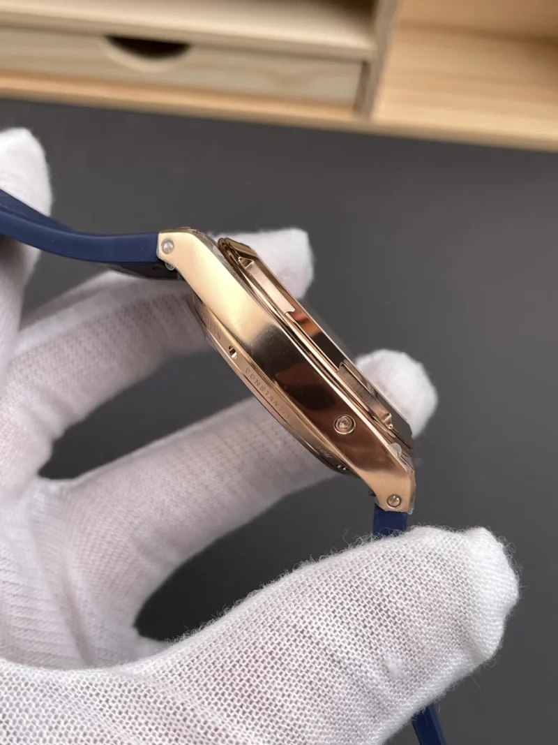 Vacheron Constantin Overseas 4300 Gold Dial 41.5mm