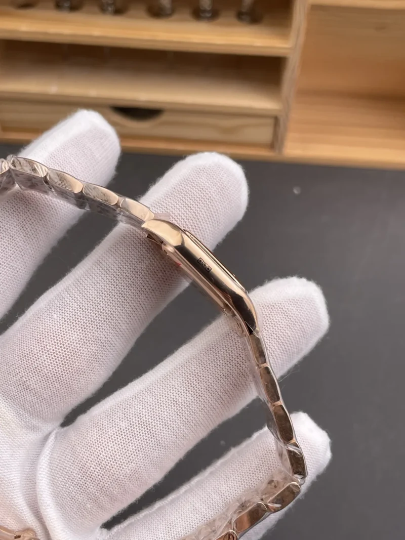 Cartier Panthere Rose Gold 22x30mm