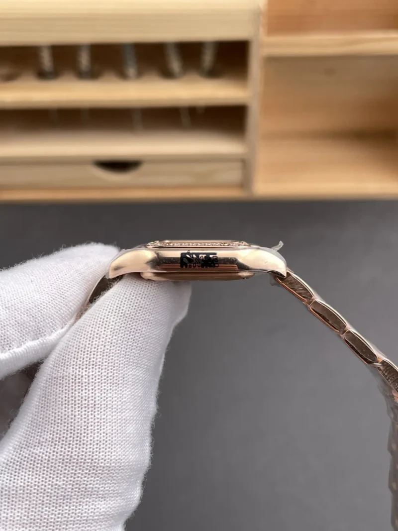 Cartier Panthere Rose Gold 22x30mm