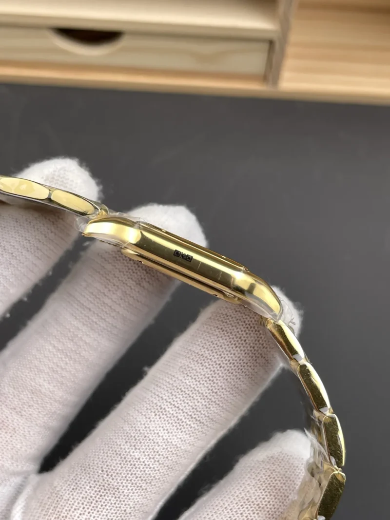 Cartier Panthere Medium 27x37mm