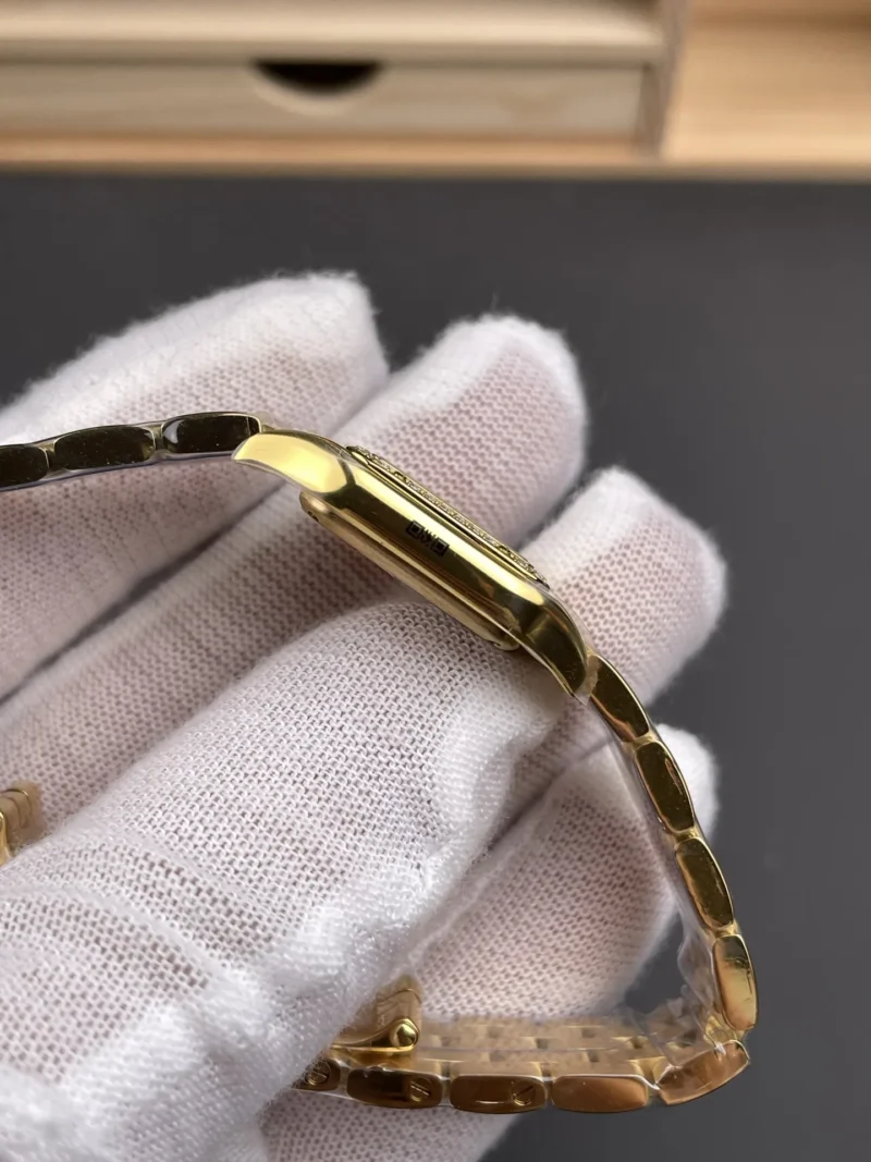 Cartier Panthere Diamond Bezel 22x30mm