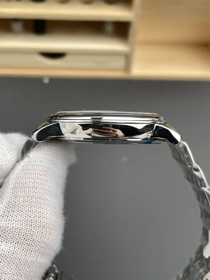 Omega De Ville Black hand 39.5mm
