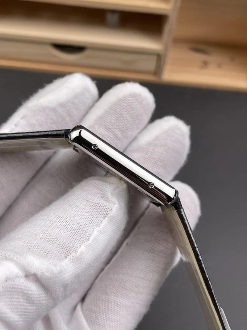 Cartier Tank Diamond Bezel 34.8x27.4mm