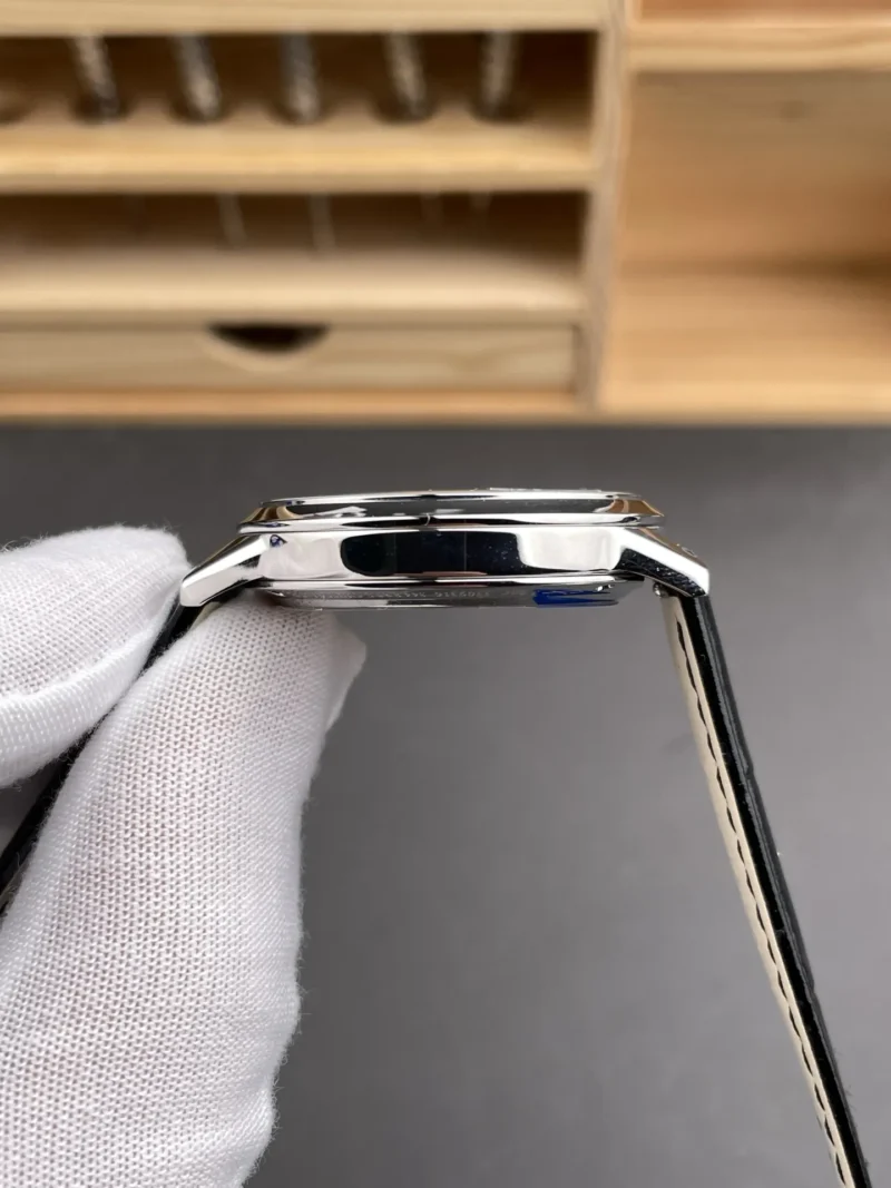 Jaeger-Le Coultre Rendez-Vous 34mm