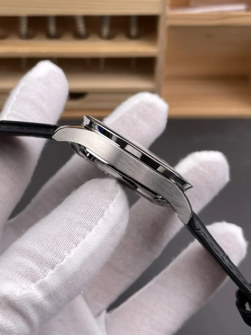 IWC Portugieser Solid Caseback 40.9mm